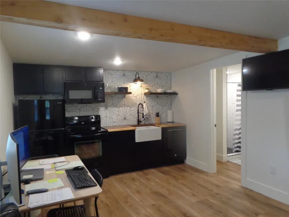 1009 Edgewater Falls Canyon Lake, TX 78133