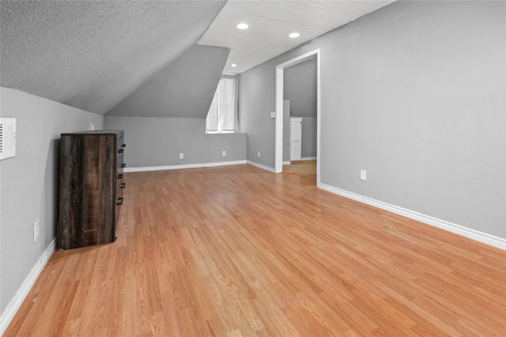 405 Walker Street Eustace, TX 75124