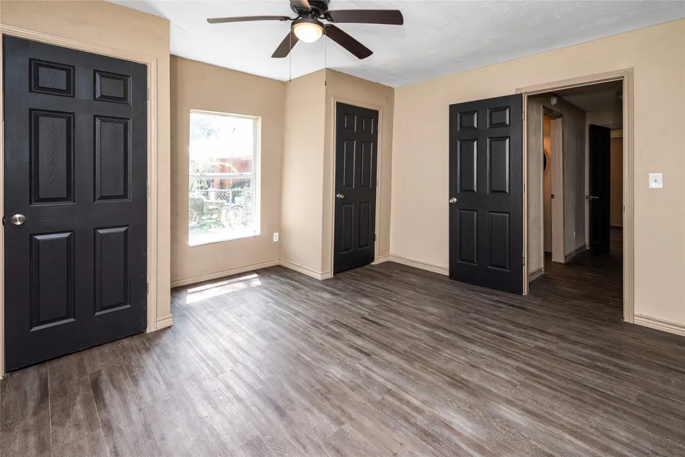 405 Walker Street Eustace, TX 75124