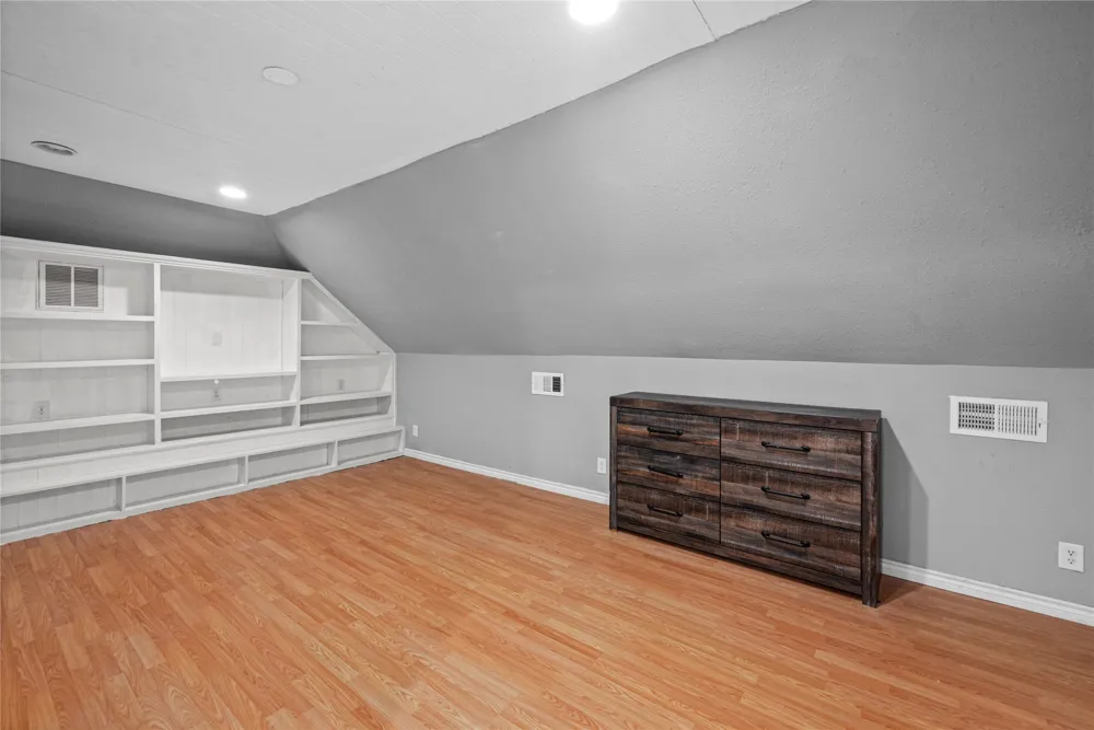 405 Walker Street Eustace, TX 75124