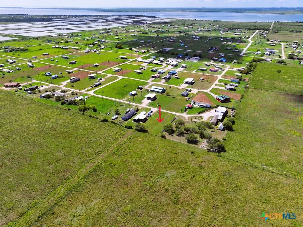 9 Squid Lane Palacios, TX 77465