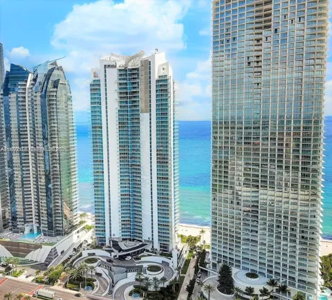 17001 Collins Ave #3705