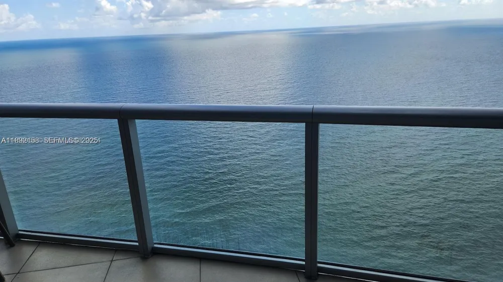 17001 Collins Ave #3705 Sunny Isles Beach, FL 33160
