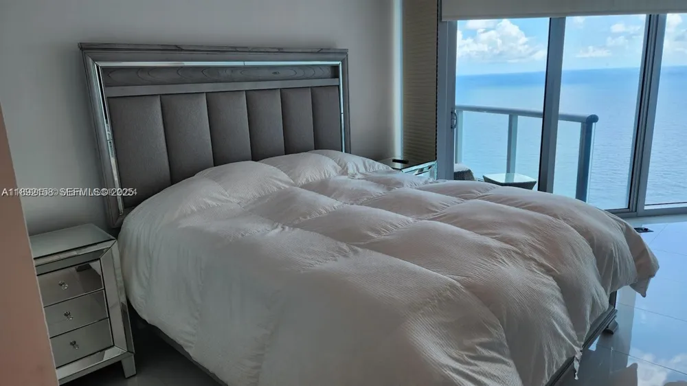 17001 Collins Ave #3705 Sunny Isles Beach, FL 33160