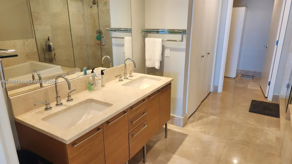 17001 Collins Ave #3705 Sunny Isles Beach, FL 33160