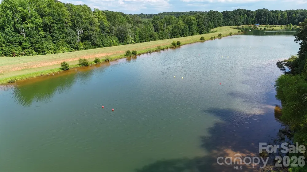 4604 Mirror Lake Drive Catawba, NC 28609