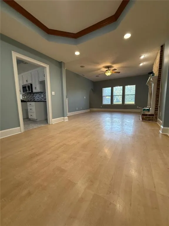 2337 Hollonville Road Brooks, GA 30205
