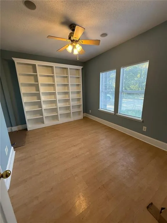 2337 Hollonville Road Brooks, GA 30205