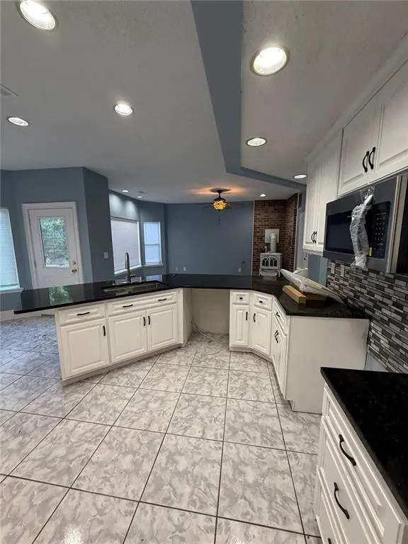2337 Hollonville Road Brooks, GA 30205
