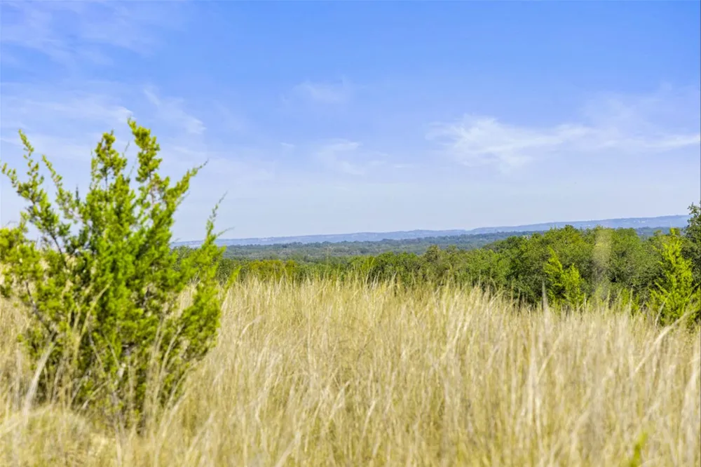 1655 Walnut Springs Road Johnson City, TX 78636