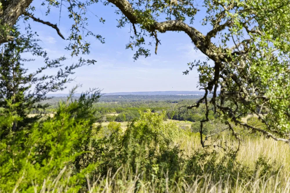 1655 Walnut Springs Road Johnson City, TX 78636