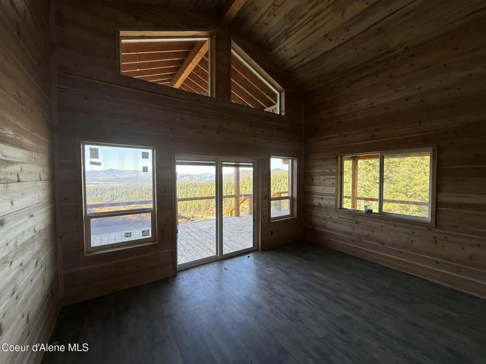 652 White Pine Way Fernwood, ID 83830