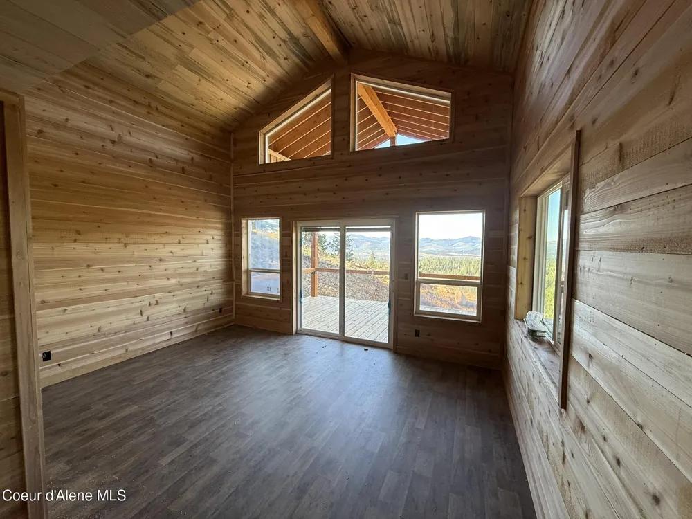 652 White Pine Way Fernwood, ID 83830