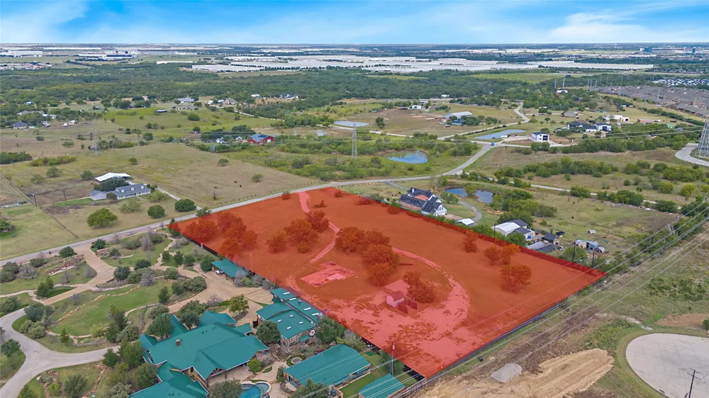 14362 Chaparral Lane Roanoke, TX 76262