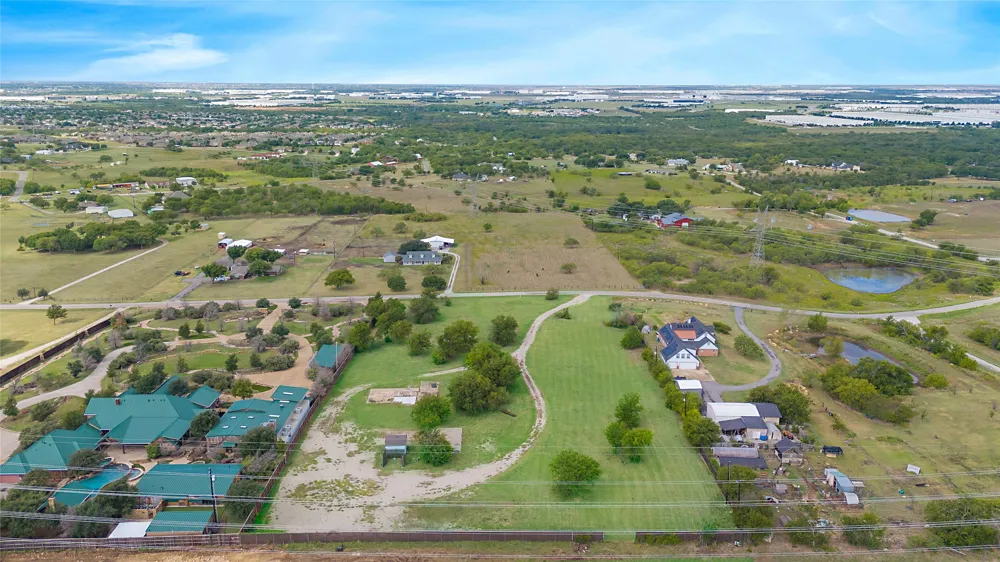14362 Chaparral Lane Roanoke, TX 76262