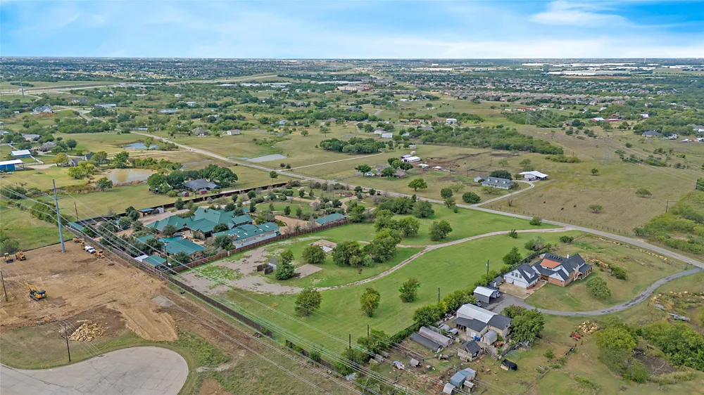 14362 Chaparral Lane Roanoke, TX 76262