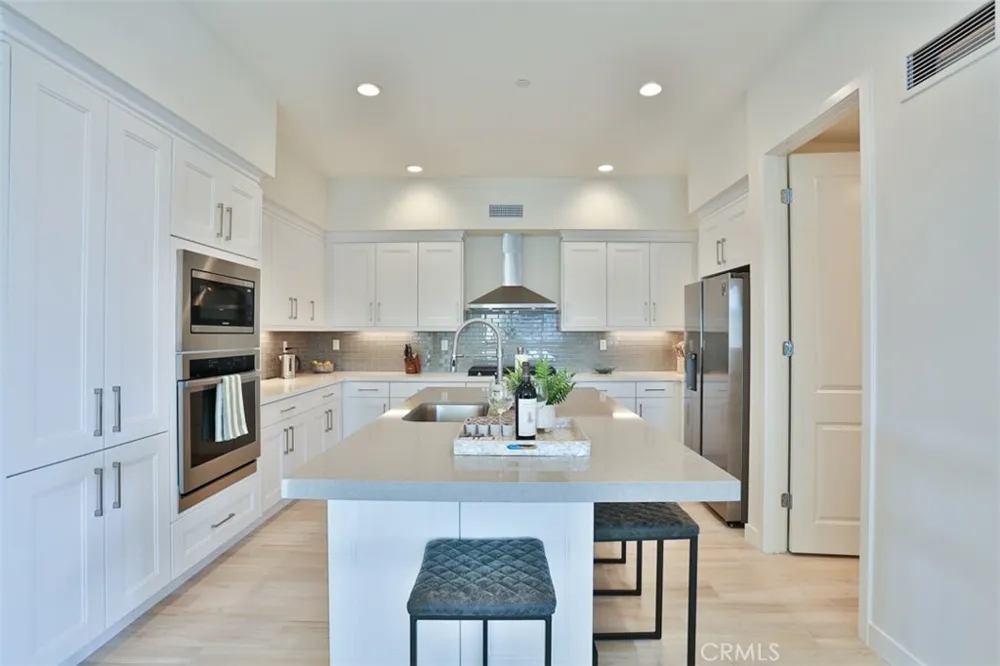 1529 Doheny Way Dana Point, CA 92629