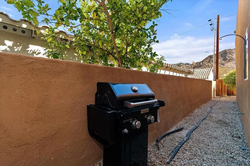 54820 Avenida Vallejo La Quinta, CA 92253