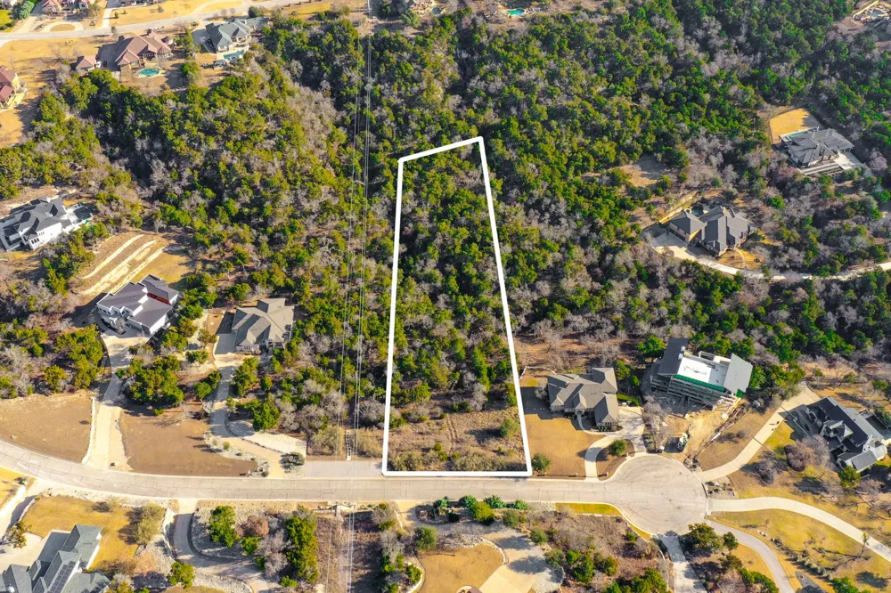 816 Laughing Dog Court Leander, TX 78641