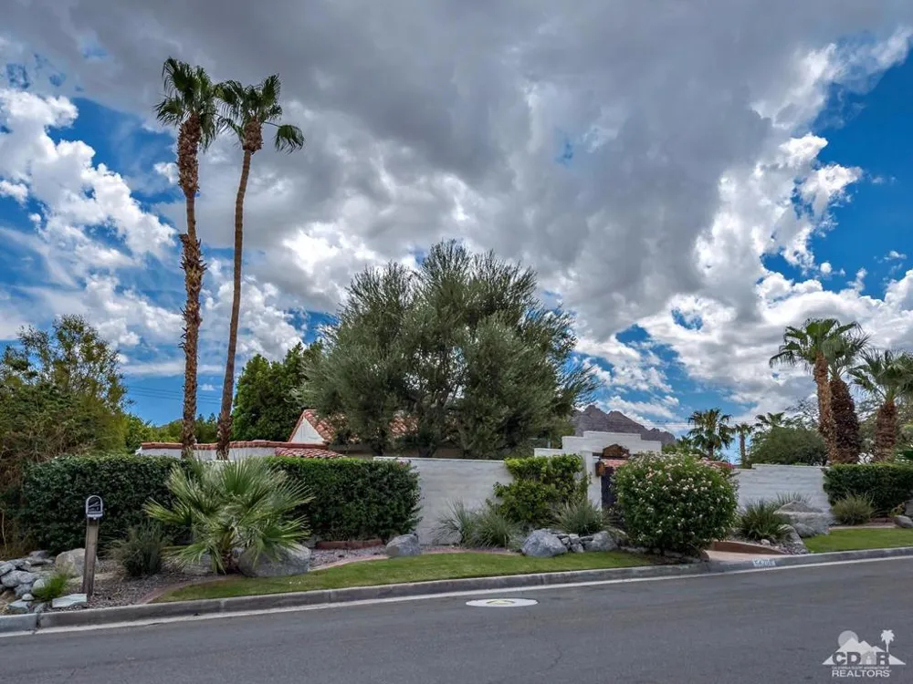 54200 Avenida Cortez La Quinta, CA 92253