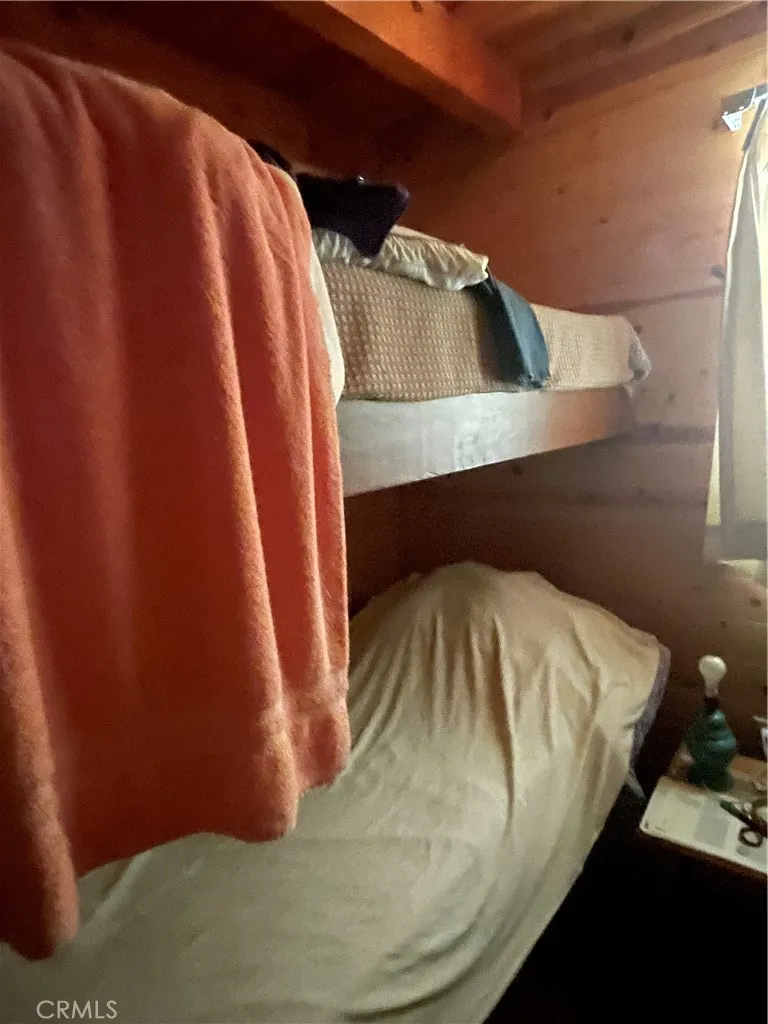 24327 Montreaux Crestline, CA 92325