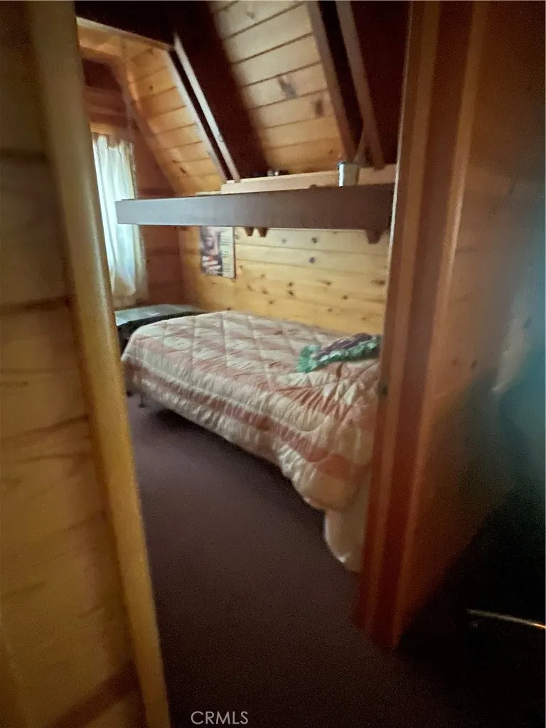 24327 Montreaux Crestline, CA 92325