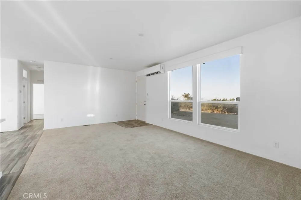 30440 104th E Littlerock, CA 93543