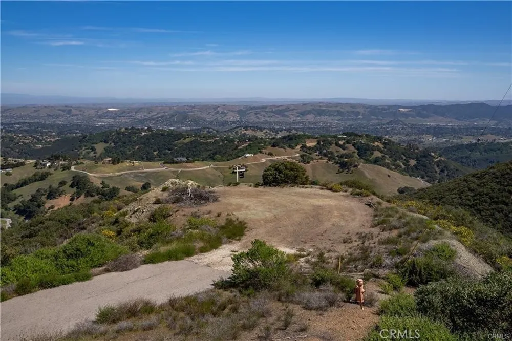 14105 County Kerry Lane Atascadero, CA 93422