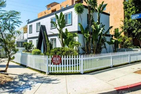 2403 Louella Avenue