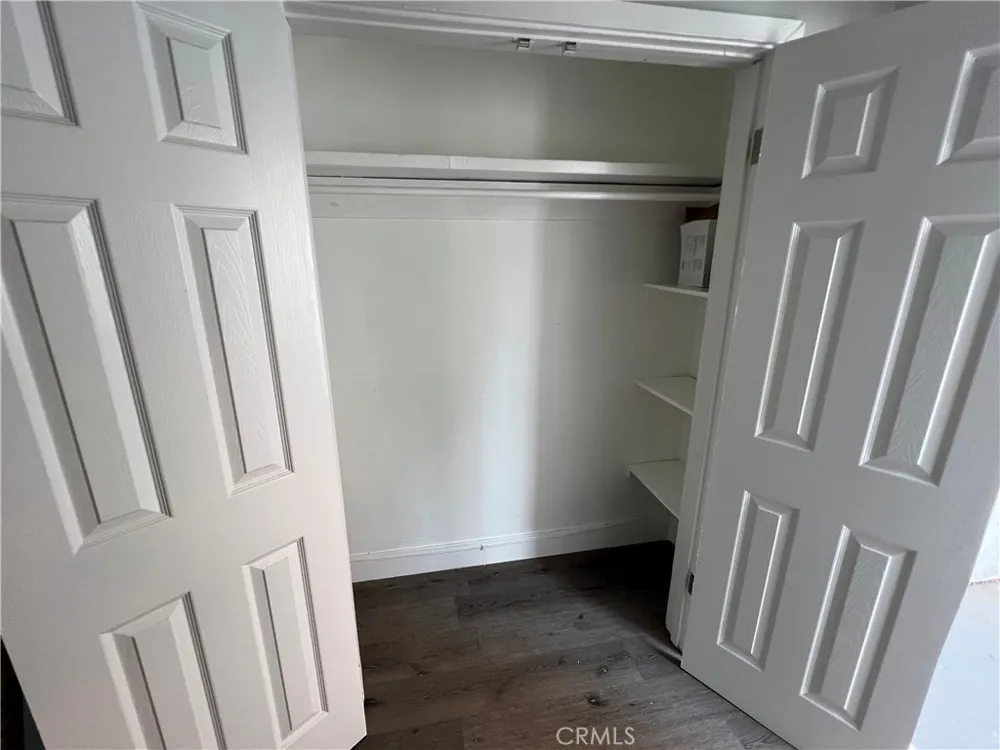 2403 Louella Avenue Venice, CA 90291