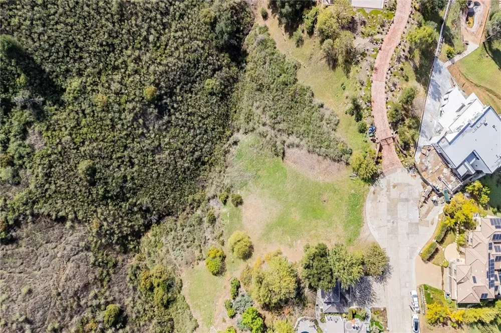16 Holster Lane Bell Canyon, CA 91307