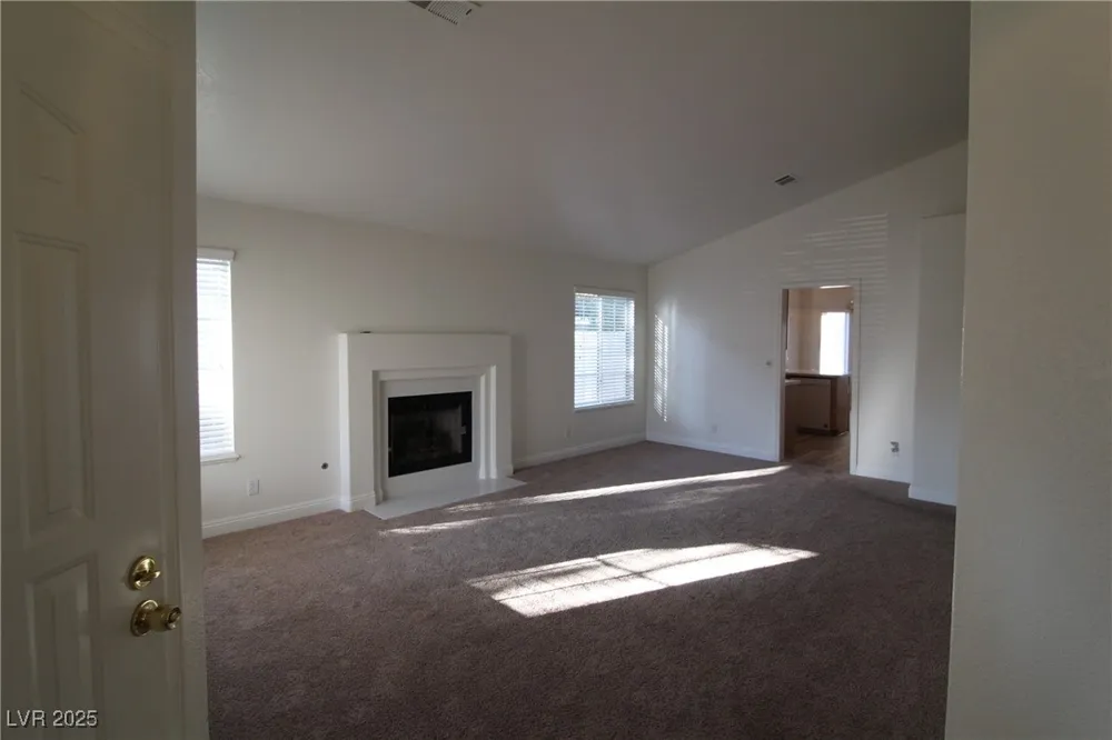 1629 British Cup Drive Las Vegas, NV 89117