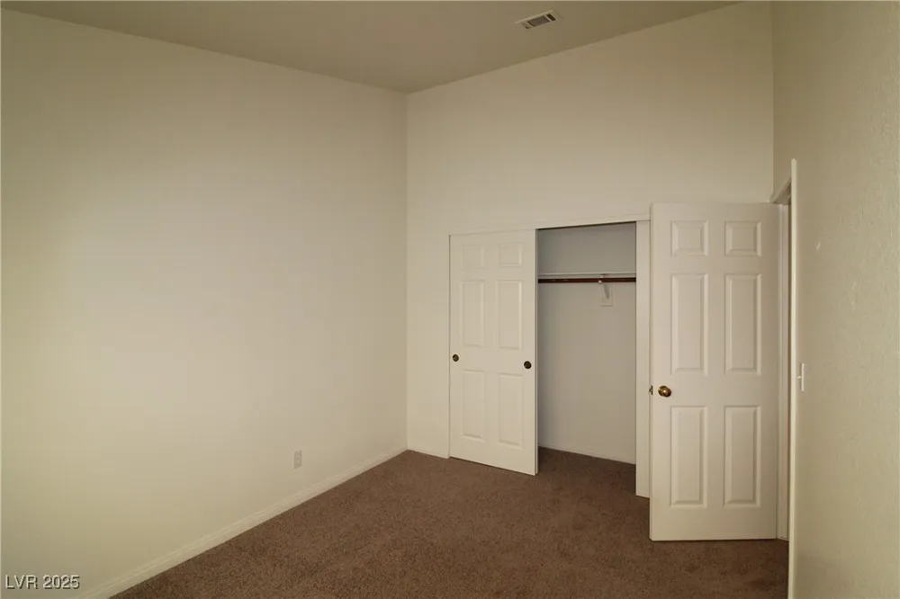1629 British Cup Drive Las Vegas, NV 89117