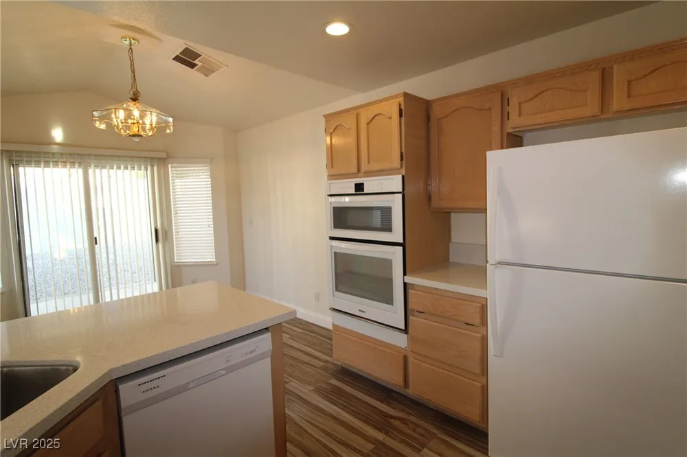 1629 British Cup Drive Las Vegas, NV 89117
