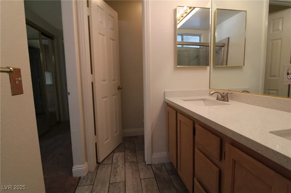 1629 British Cup Drive Las Vegas, NV 89117