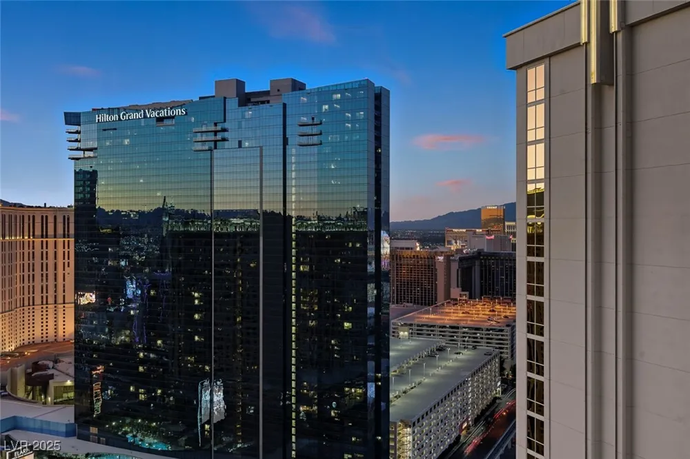 135 E Harmon Avenue #3407 Las Vegas, NV 89109