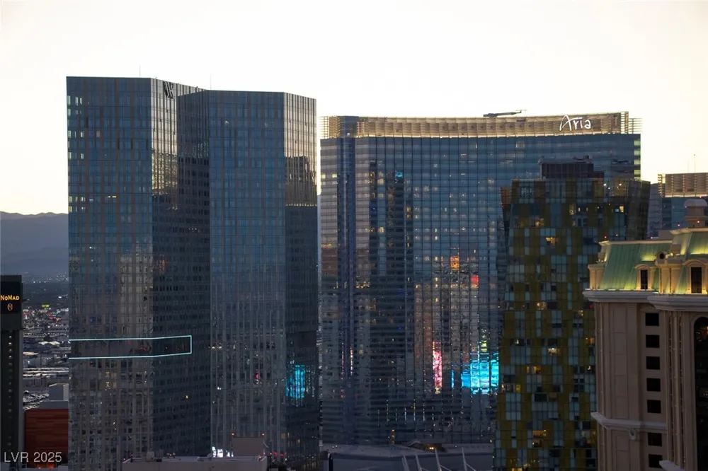135 E Harmon Avenue #3407 Las Vegas, NV 89109