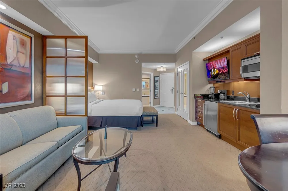 135 E Harmon Avenue #3407 Las Vegas, NV 89109