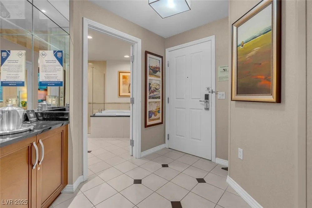 135 E Harmon Avenue #3407 Las Vegas, NV 89109