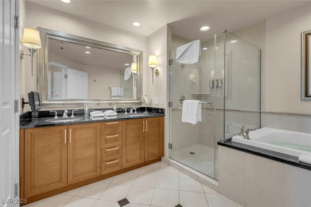 135 E Harmon Avenue #3407 Las Vegas, NV 89109