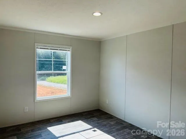 501 Eagle Mills Road Hamptonville, NC 27020