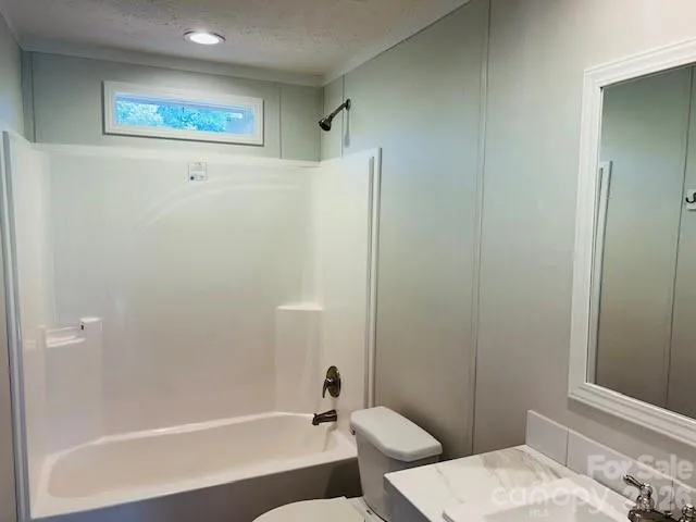 501 Eagle Mills Road Hamptonville, NC 27020