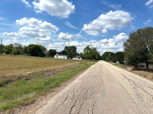 Little Dogie Road Simonton, TX 77485