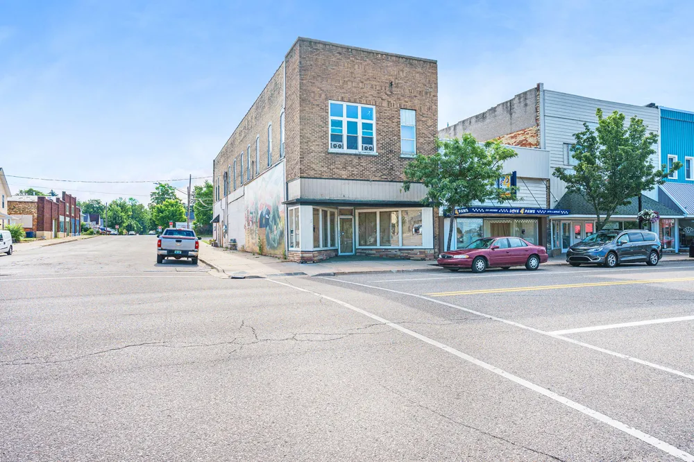 302 S James Street Ludington City, MI 49431