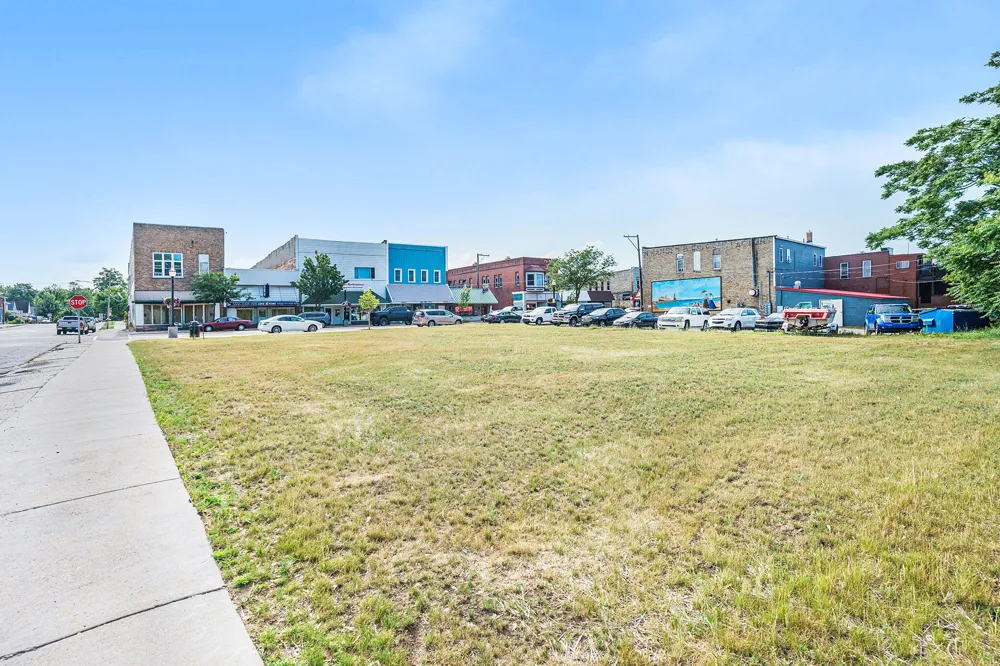 302 S James Street Ludington City, MI 49431