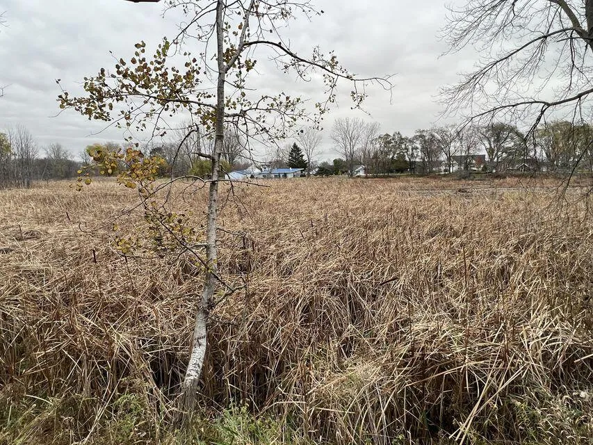 3588 Mona Kai Boulevard Norton Shores City, MI 49444