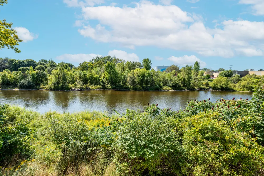 713 Tioga Park Big Rapids City, MI 49307