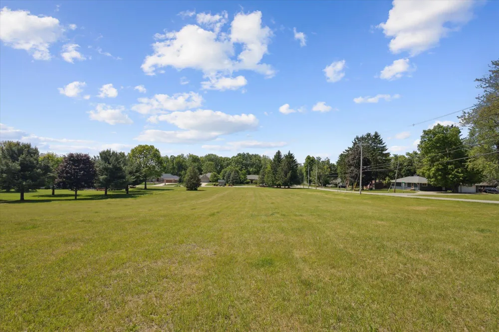 6000 Riverview Drive #5 Summit Township, MI 49203