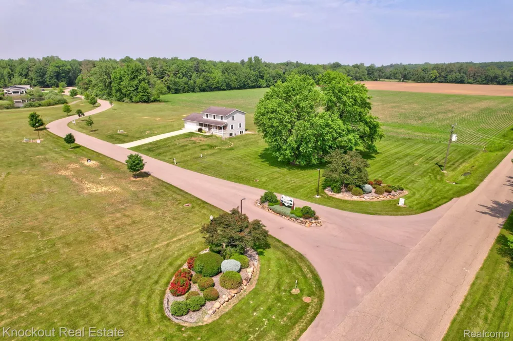 Evergreen Trail Tuscola Township, MI 48768