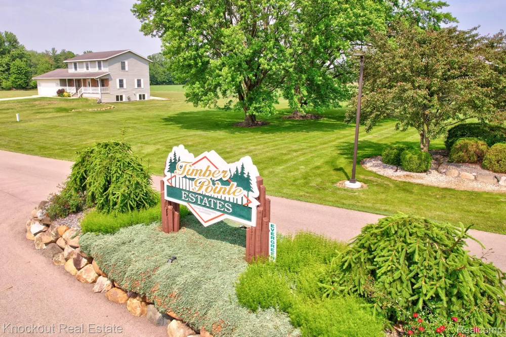 Evergreen Trail Tuscola Township, MI 48768